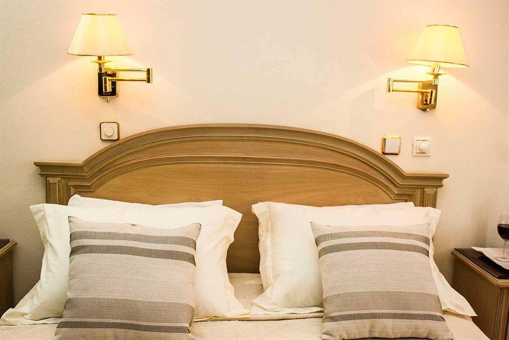 Hellinis Hotel Атина Екстериор снимка