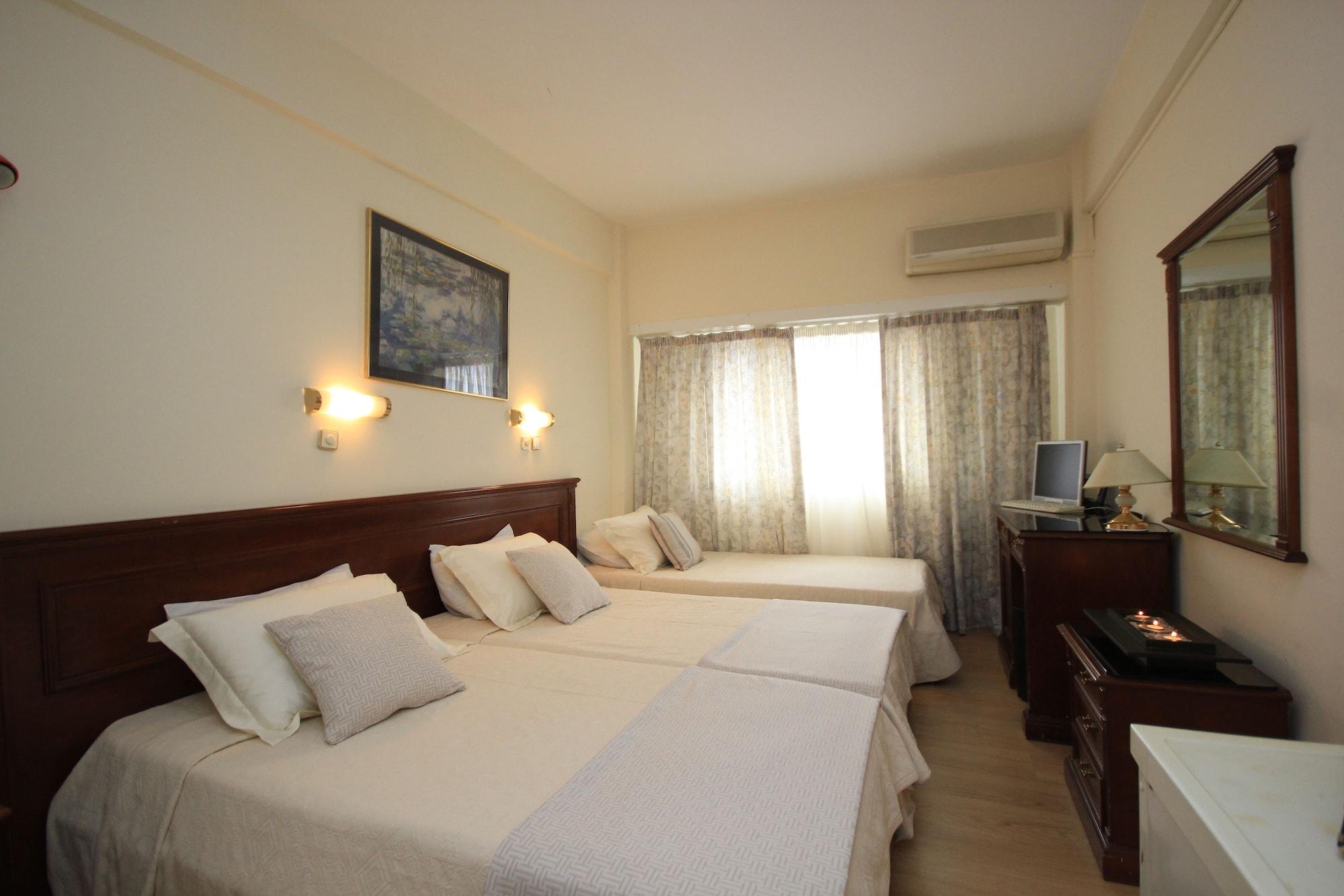 Hellinis Hotel Атина Екстериор снимка