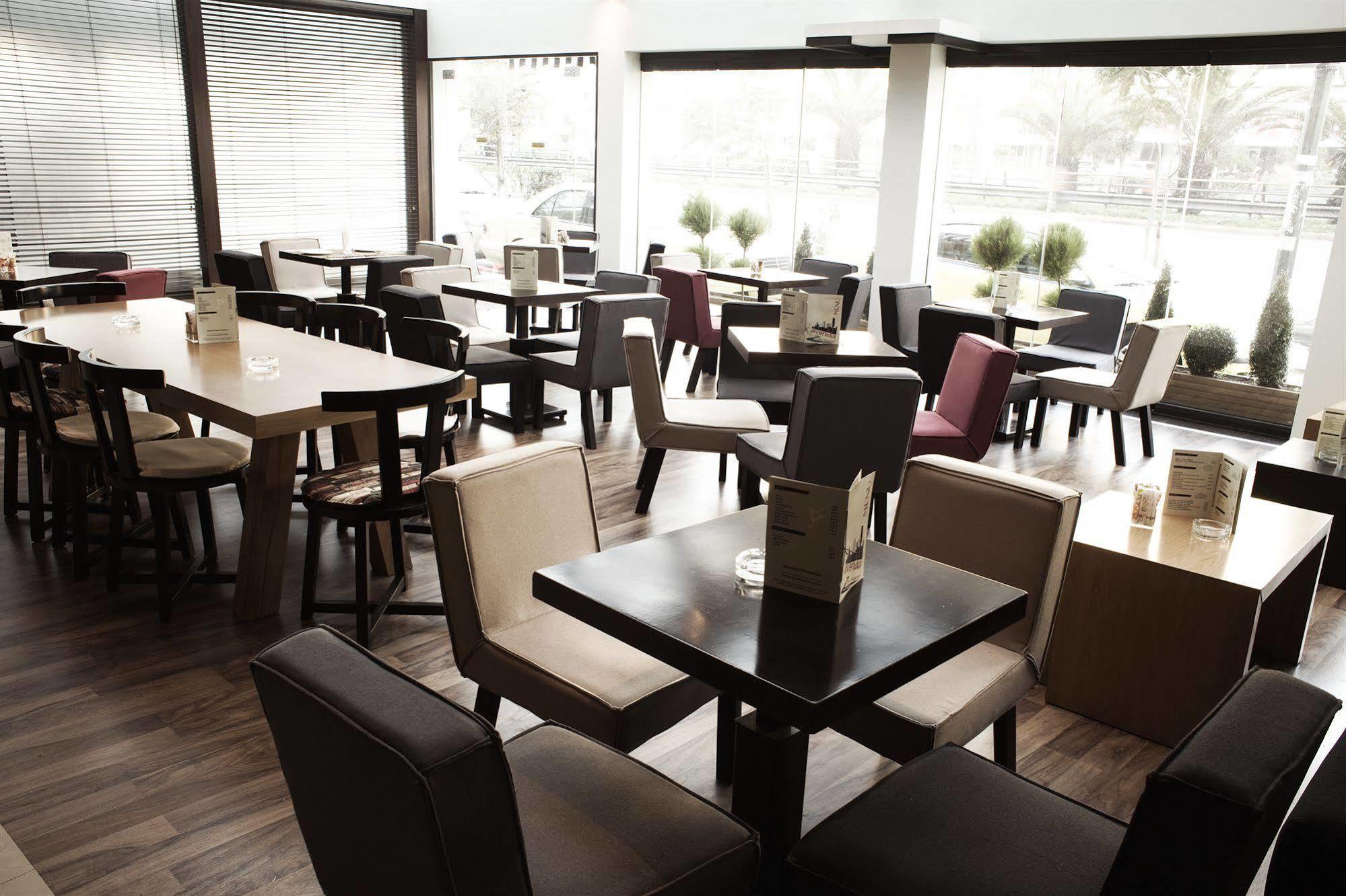 Hellinis Hotel Атина Екстериор снимка