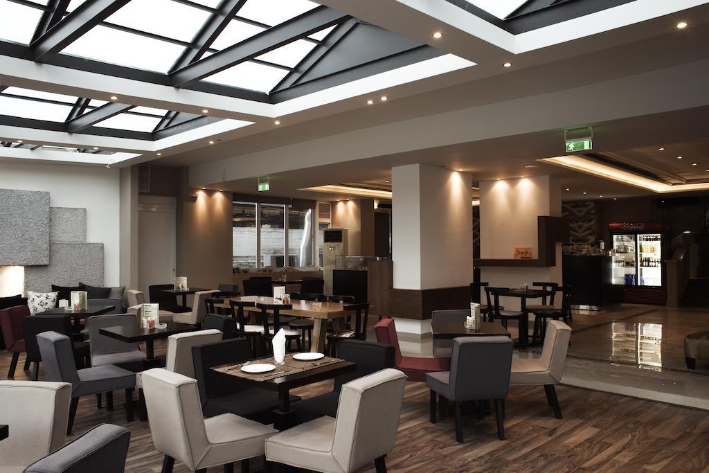 Hellinis Hotel Атина Екстериор снимка