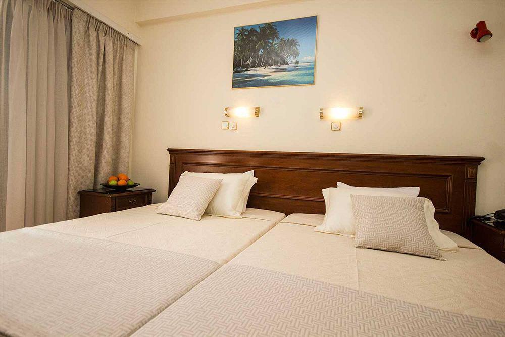 Hellinis Hotel Атина Екстериор снимка